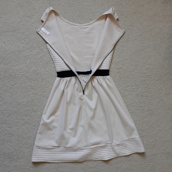 Cream Fit and Flare Dress - Picture 4 of 4